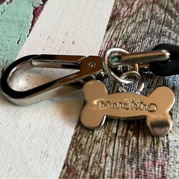 Marc Tatro Dog Leash Black 6’ PVC Animal-Free Designer EUC for 10-20 lbs - Picture 6 of 8